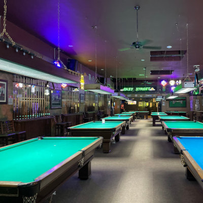 pool-table-isle-to-darts_left-wall